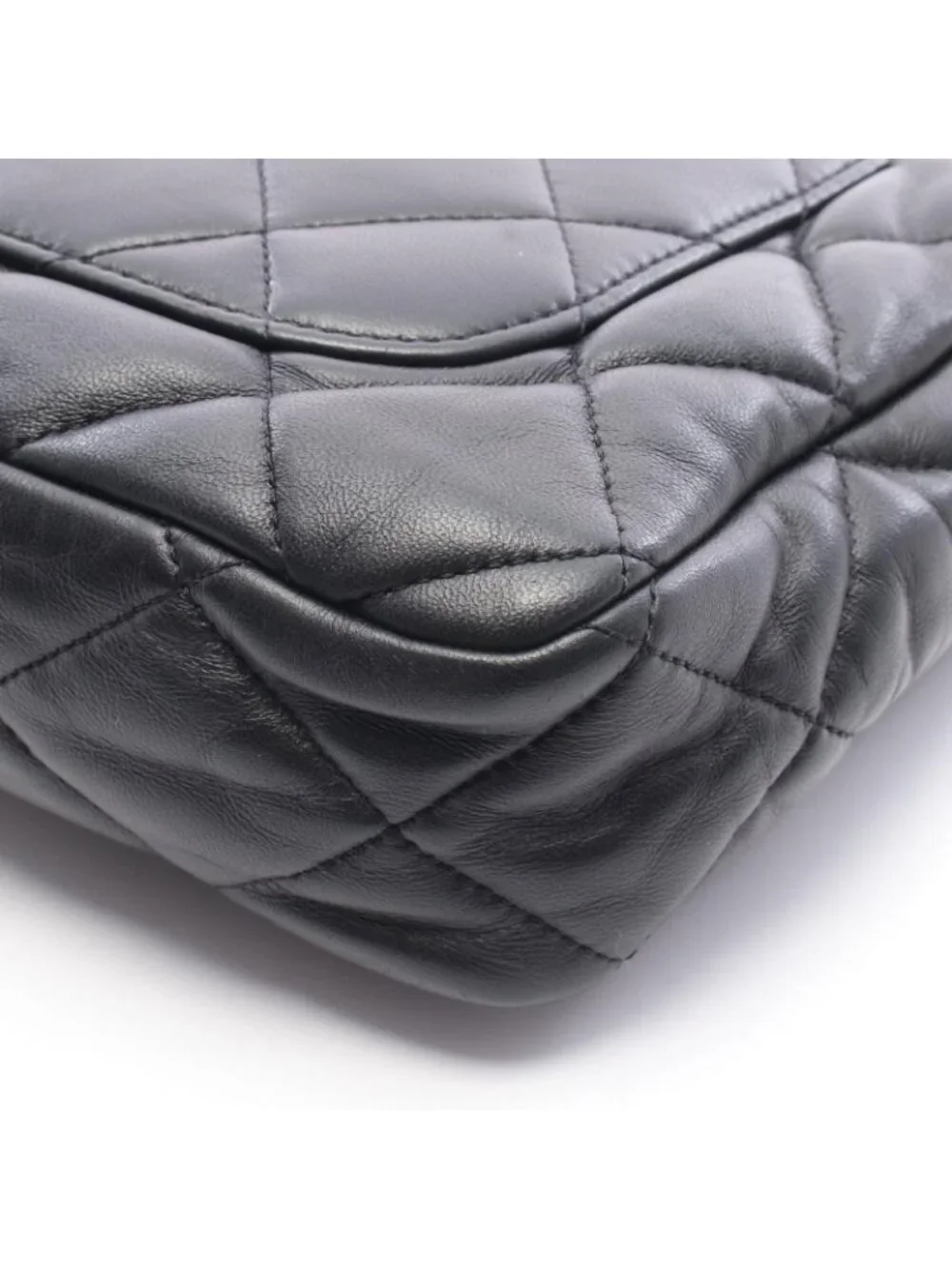 Chanel Shoulder Bag Quilted Black Lambskin Chain